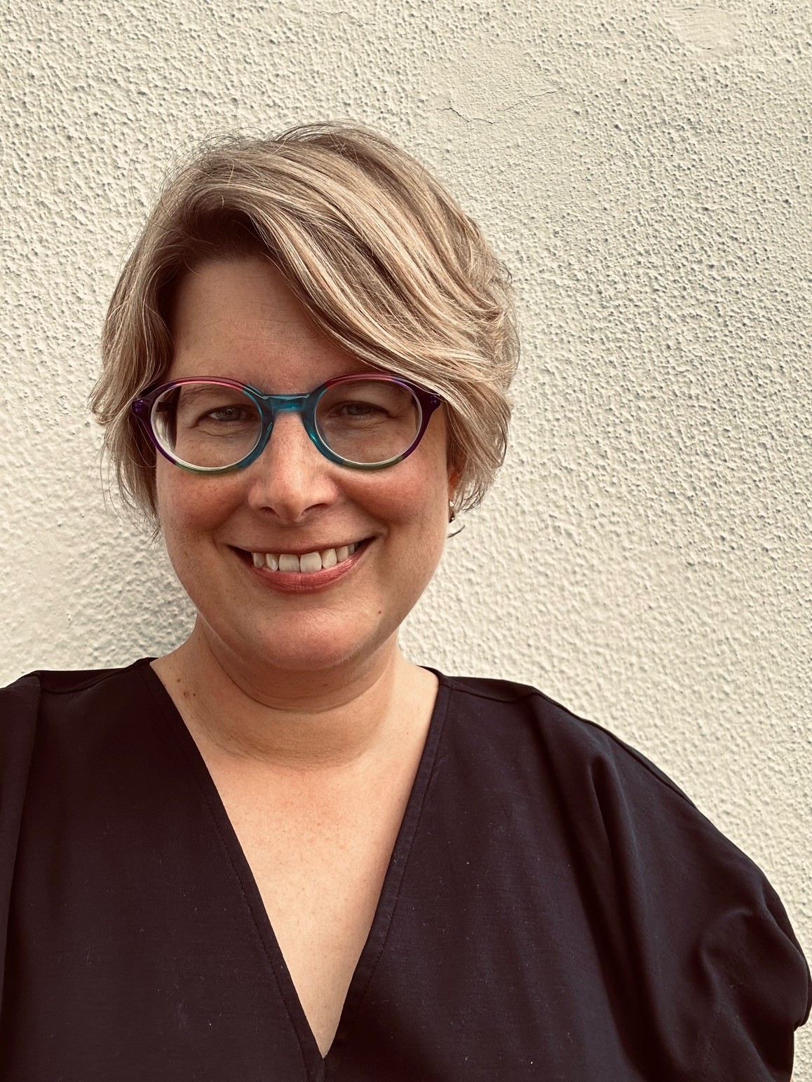 Headshot image of Helen Molden